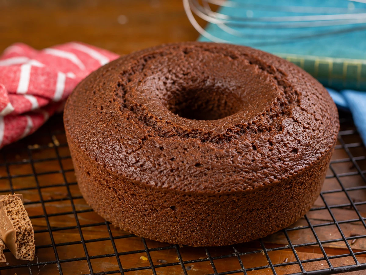 Bolo de chocolate simples